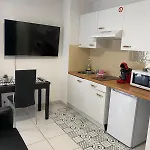 Hotel apartamentowy Kimi