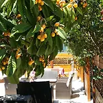 Kimi Hotel apartamentowy
