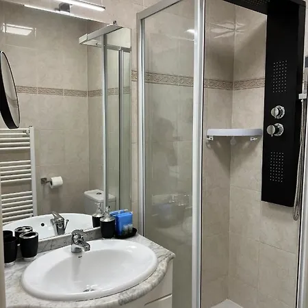 Kimi Aparthotel Cannes