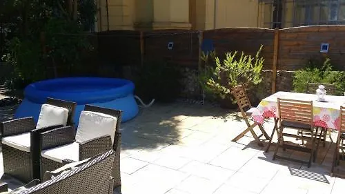 Kimi Ξενοδοχείο με διαμερίσματα Κάννες